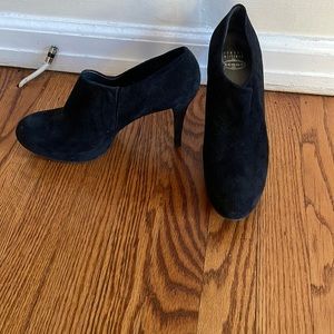 Stuart Weitzman bootie size 8.5